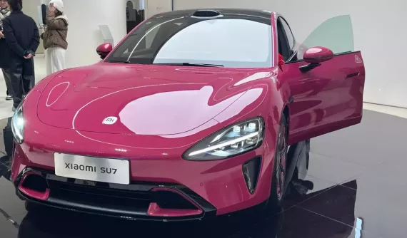 Dù vướng nhiều tai tiếng, Xiaomi SU7 vẫn "cháy hàng", người mua phải chờ 1 năm để nhận xe