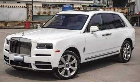 Rao Rolls-Royce Cullinan hơn 11 tỷ đồng, người bán khẳng định sao phải đi Bentley Bentayga