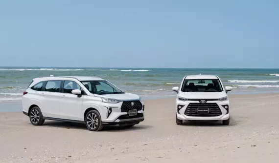 Toyota ưu đãi đến 100% lệ phí trước bạ cho khách hàng mua xe trong tháng 6