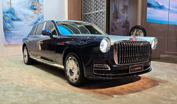 Đại gia Trung Đông tậu chiếc xe sang trị giá 1,5 triệu USD của Trung Quốc