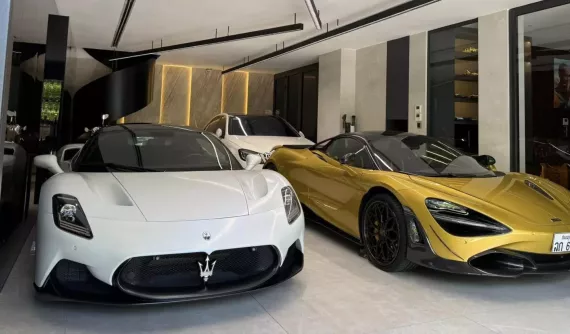 Garage siêu xe đẹp mắt của đại gia Đà Nẵng, từng có Lamborghini Aventador SVJ Roadster biển tứ quý