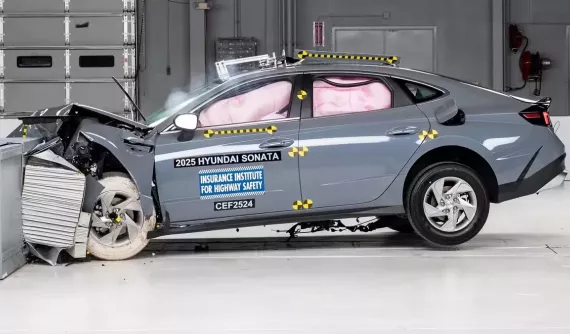 Những mẫu ô tô an toàn nhất năm 2025: Vắng bóng xe MPV vốn thường chở gia đình