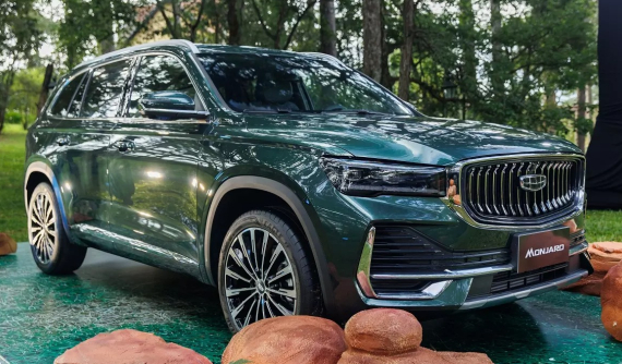 Geely Monjaro chính thức ra mắt thị trường Việt Nam, cạnh tranh Hyundai Santa Fe
