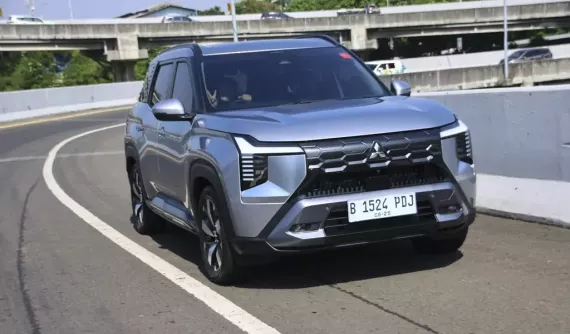 Trải nghiệm nhanh Mitsubishi Destinator, báo chí nước ngoài chỉ ra những điểm ấn tượng của xe