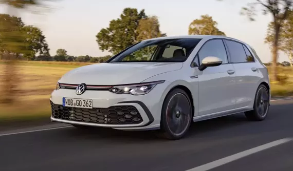 Volkswagen Golf được công bố giá bán dự kiến tại Việt Nam, từ 798 triệu đồng