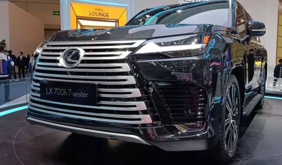 "Chuyên cơ mặt đất" Lexus LX 700h trình làng tại Đông Nam Á, dễ bán ở Việt Nam