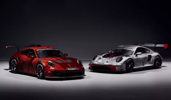 Cận cảnh xe đua Porsche 911 Cup: Phát triển dựa trên 911 992.2 có gần 10 xe về Việt Nam