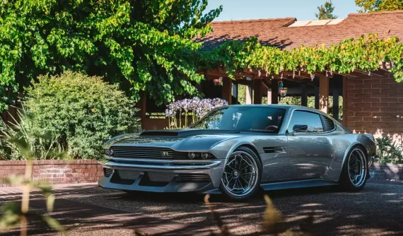 Aston Martin DBS Octavia 1971 trở nên khác lạ khi qua bàn tay của hãng độ này