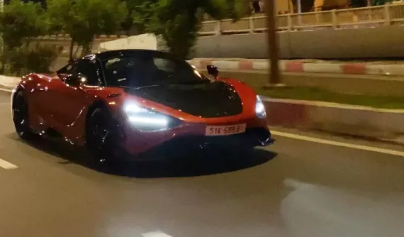 Siêu xe mui trần McLaren 765LT Spider của doanh nhân Quốc Cường tái xuất