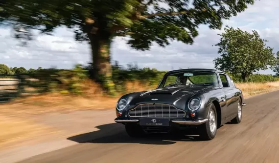 Aston Martin DB6 đời 1967 được độ hệ truyền động hoàn toàn bằng điện