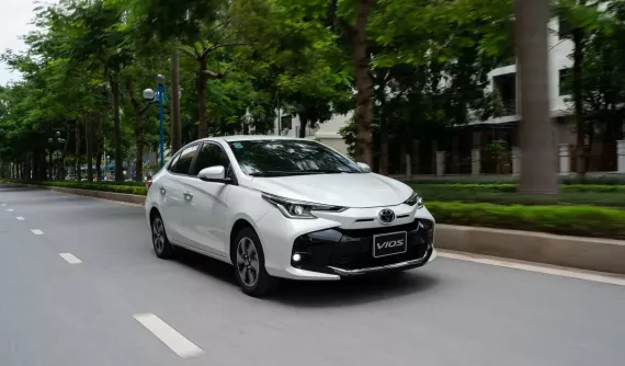 Bùng nổ ưu đãi chúc mừng sinh nhật 30 năm của Toyota Việt Nam