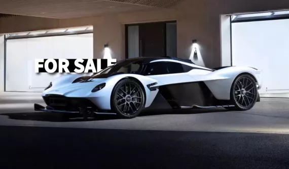 Cựu tay đua F1 rao bán Aston Martin Valkyrie chỉ sau 100 miles trải nghiệm