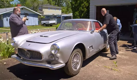 Maserati 3500 GT 1960 xuất hiện sau nhiều thập kỷ ẩn náu trong garage của chủ nhân quá cố