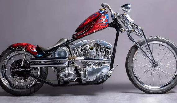 Mê mệt với chiếc xe Chopper chạy bằng động cơ Harley-Davidson