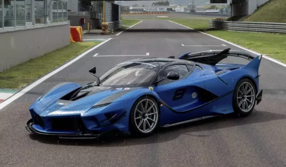 Bộ ba siêu xe Ferrari XX ước tính 14 triệu đô la sẽ sớm được rao bán