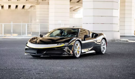 Không phải chiếc siêu xe Ferrari nào cũng tăng 2 đến 3 lần giá mua, một khi rớt giá thì cũng thê thảm