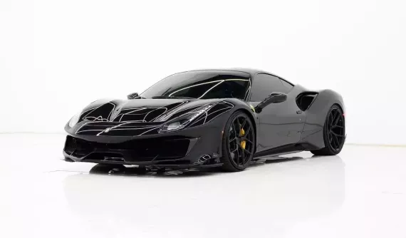 Chiếc xe 488 Pista này có giá gần gấp đôi mua mới, đúng là xe Ferrari ICE chưa bao giờ rớt giá