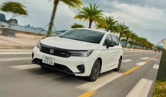10 ô tô bán chạy nhất Việt Nam tháng 8/2025: Honda City trở lại