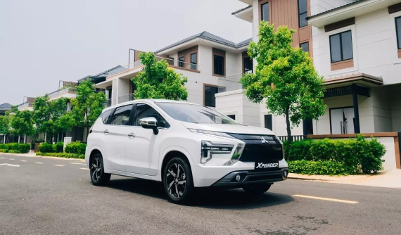 Cận kề ngày ra mắt phiên bản mới, Mitsubishi Xpander được ưu đãi gần 100 triệu đồng