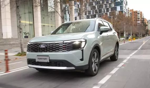 Doanh số SUV cỡ C tháng 8/2025: Ford Territory "ngã ngựa" dù đã ra mắt phiên bản mới