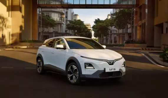 Doanh số SUV cỡ B tháng 8/2025: VinFast VF 6 giữ vững vị thế "ông hoàng phân khúc"