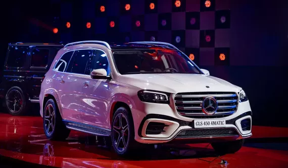 3 tháng sau khi ra mắt Việt Nam, Mercedes-Benz GLS mới được bổ sung bản giới hạn Edition 30