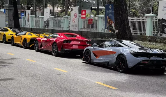 Sướng mắt với dàn siêu xe cực khủng của những người yêu xe ở Tp.HCM