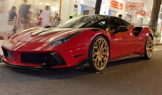 Ferrari 488 GTB độ độc nhất Asean tái xuất, bao nhiêu năm vẫn 1 chủ, vẫn đẹp như ngày ra lò