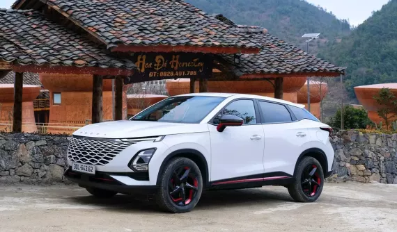 Chạy đua với các đối thủ Hàn, Nhật, Omoda C5 được khuyến mại 80 triệu đồng trong tháng 10