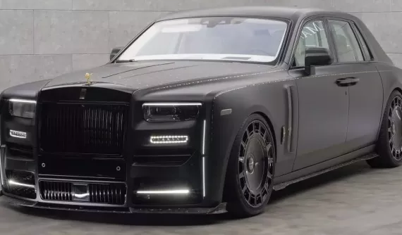 Cận cảnh độc bản Mansory Linea Nera d'Oro được phát triển từ Rolls-Royce Phantom