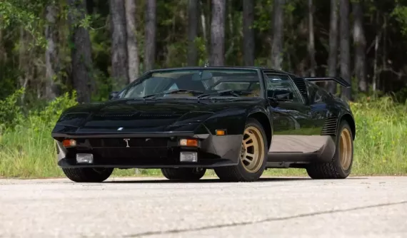Làm quen với Pantera GT5-S: Từng gây thách thức cho Countach LP400 S của Lamborghini.