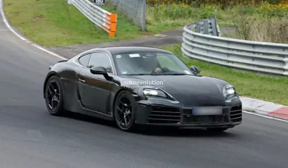 Xe điện Porsche 718 Cayman hé lộ thêm chi tiết trước khi ra mắt năm 2026