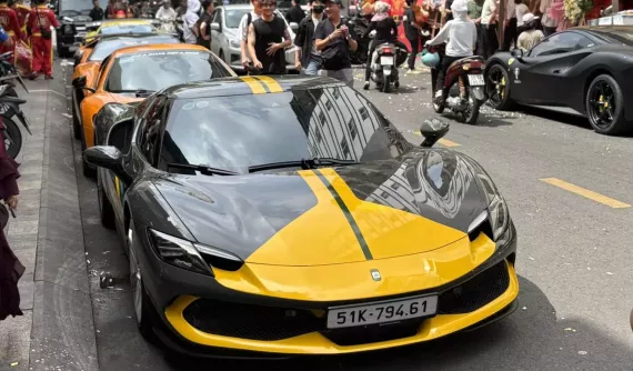 Dàn siêu xe đẳng cấp của giới nhà giàu tại Tp.HCM bất ngờ tụ họp: Lamborghini chiếm số lượng áp đảo