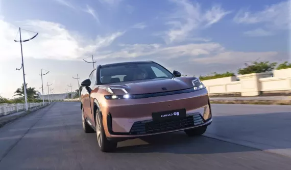 SUV hạng trung Lynk & Co 08 chính thức được bán tại Việt Nam, thêm đối thủ cho Hyundai Santa Fe