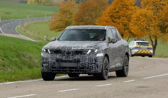 Thiết kế của BMW X5 thế hệ mới lộ diện nhiều hơn trong lần chạy thử nghiệm gần đây