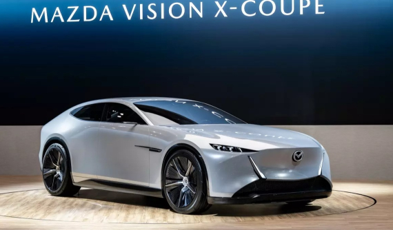 Vén màn Mazda Vision-X Coupe - "Mercedes CLS của Nhật Bản", dùng động cơ xoay trứ danh