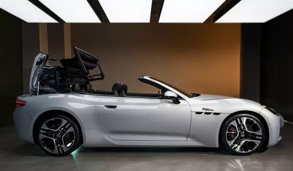 Khám phá Maserati Grecale Folgore và GranCabrio Folgore, cặp “tia chớp” thuần điện đến từ Ý giá nhiều tỷ đồng