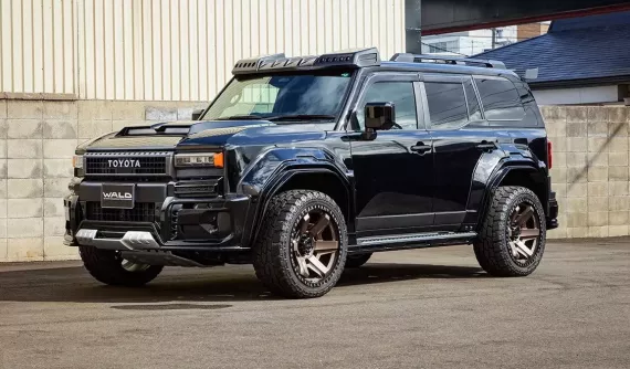 Toyota Land Cruiser 250 đầy khác lạ qua góc nhìn của nhà độ Wald International