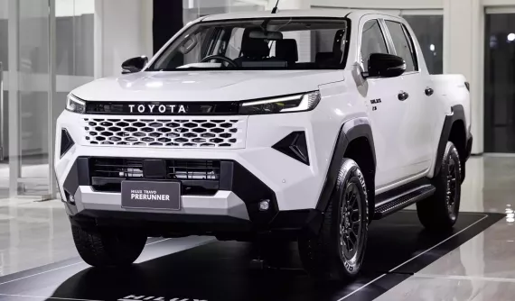 Toyota Hilux hoàn toàn mới được giới thiệu tại Thái Lan, ngày về Việt Nam còn xa vời