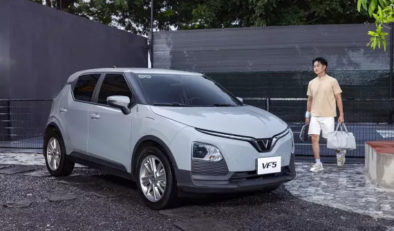 Top 10 ô tô bán chạy nhất Việt Nam tháng 10/2025: VinFast tiếp tục thống trị