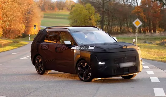 Hyundai Tucson 2027 lại lộ diện, tin đồn về phiên bản Tucson N hiệu suất cao