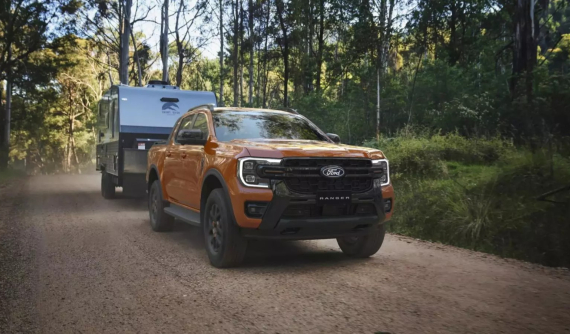 Ford nâng cấp Ranger 2026 để cạnh tranh Hilux mới: Bổ sung bản Wolftrak, khai tử máy dầu 2.0 Bi-Turbo
