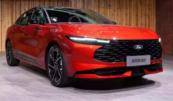 Ford Mondeo 2026 chính thức trình làng với phong cách thiết kế như Mustang