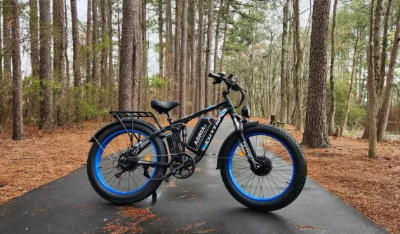 Xe đạp điện Trung Quốc có thể chạy đến 74 km/h, giá 36,9 triệu đồng