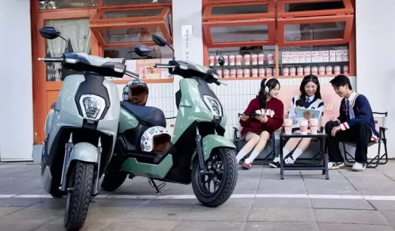 Xe máy điện Honda ICON e: được giảm giá đến 8 triệu đồng trong tháng 12