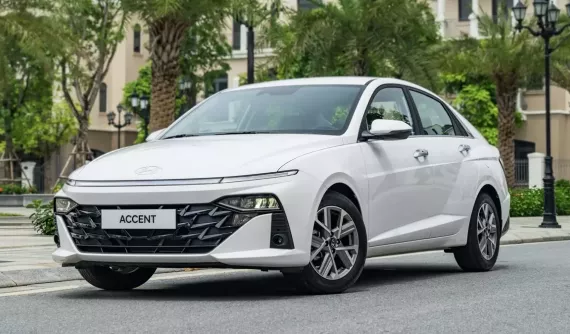 Liên tục bán kém đối thủ, Hyundai Accent được giảm giá hơn 60 triệu đồng để giành lại hào quang