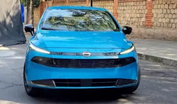 Sedan giá rẻ Nissan Almera phiên bản mới lộ diện trước thềm ra mắt