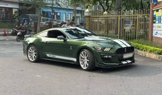 Quả nhiên là người này đứng sau vụ mua bán Ford Mustang 5.0 nhanh nhất thị trường chuyển nhượng