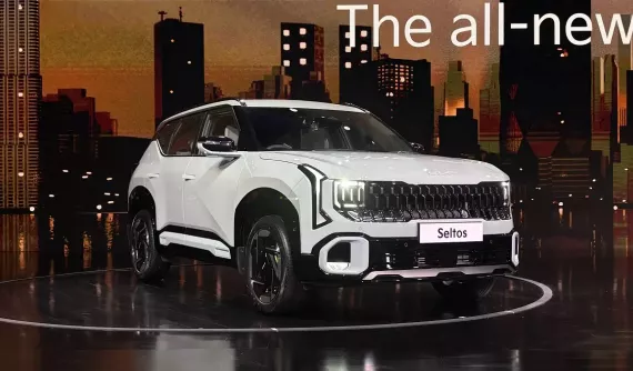 Kia Seltos thế hệ mới chính thức ra lò với thiết kế cứng cáp hơn và kích thước tăng mạnh