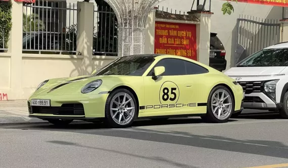 911 Carrera thế hệ mới về "làm dâu" tại Đồng Nai: Chủ xe là "fan cứng" của Porsche